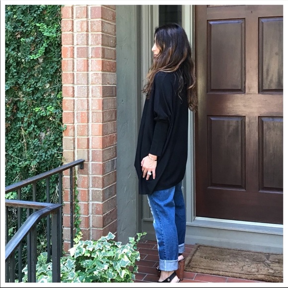 OVERSIZED LOOSE FIT BLACK KNIT SWEATER - Picture 6 of 10